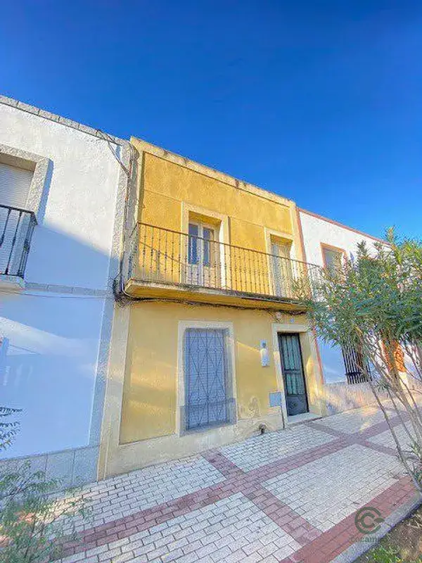 Casa en Albuera con Patio Trasero