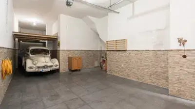 Casa en Venta en Motril Centro 3 Dormitorios Garaje Patio