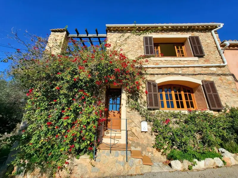 Finca de Lujo en Venta Andratx Mallorca con Vistas al Mar