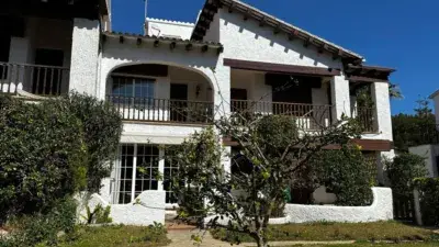 Casa adosada en venta en Carrer d'Alorda Park