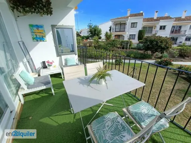 Atico 2 dormitorios El Paraiso Alto Alquiler