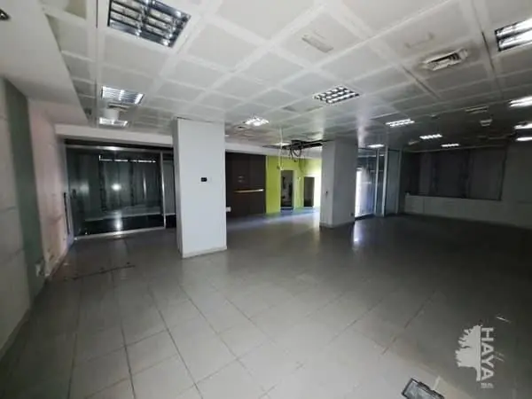 Venta Local Comercial Madrid Vinateros