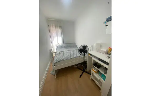 Alquiler Apartamento 4 Dormitorios Badalona Cerca Metro