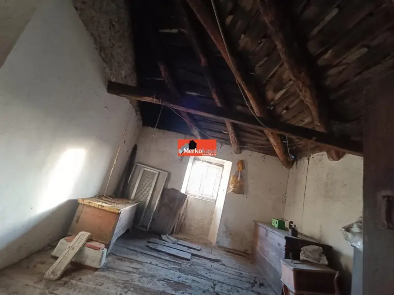 Casa de Piedra en Portomarin Lugo para Rehabilitar