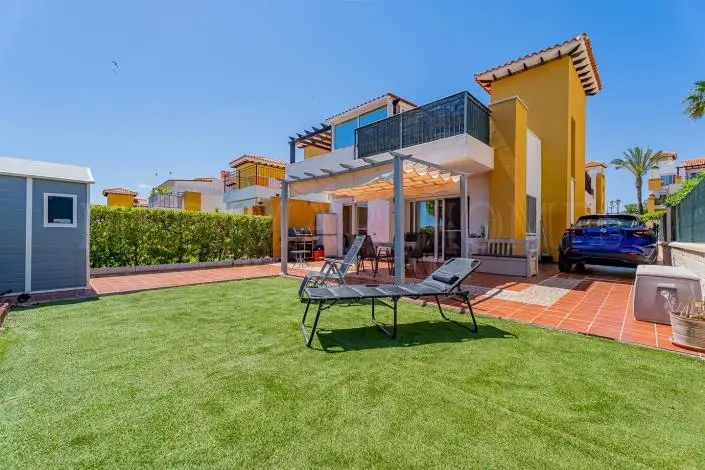 Villa en Venta 3 Dormitorios Vera Playa