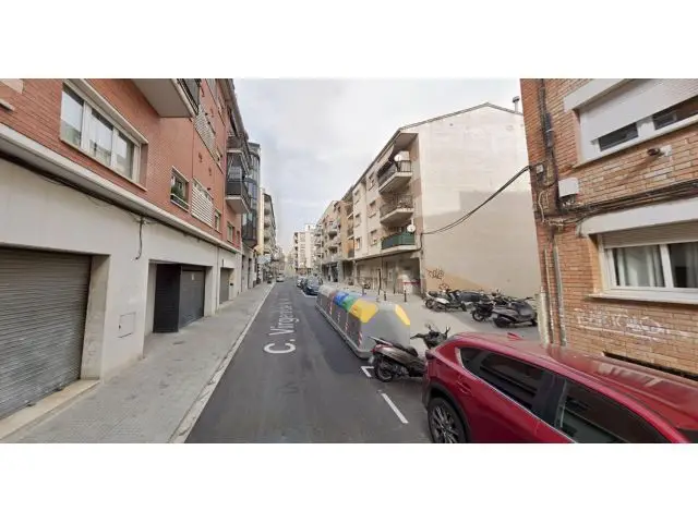 Se Vende Piso Okupa en Ripollet Barcelona Para Inversores