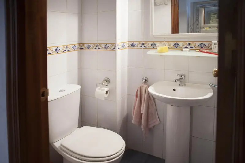 Habitacion individual en piso compartido Sevilla Este cerca universidades