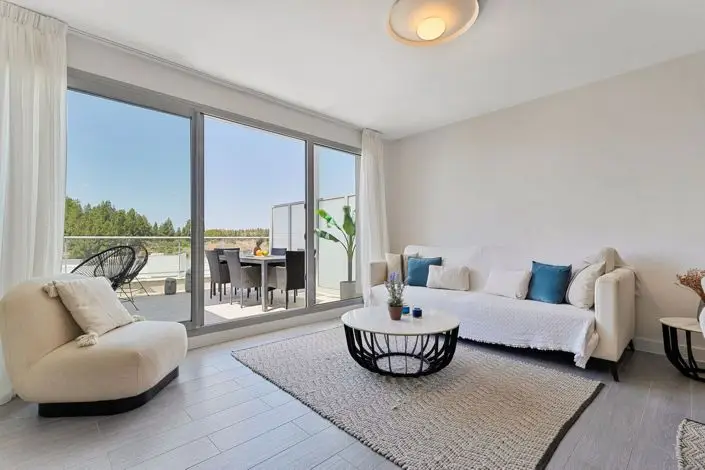 Apartamento 3 Dormitorios Mijas Costa C



élere Vitta Nature