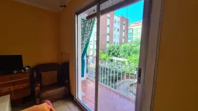 Piso Estudiantes 75m2 Cerca Renfe y UAB