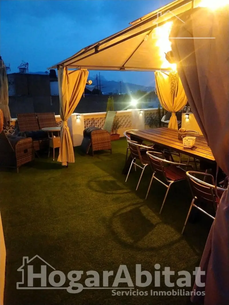 Casa Reformada en Beniarjó con Terraza y Garaje