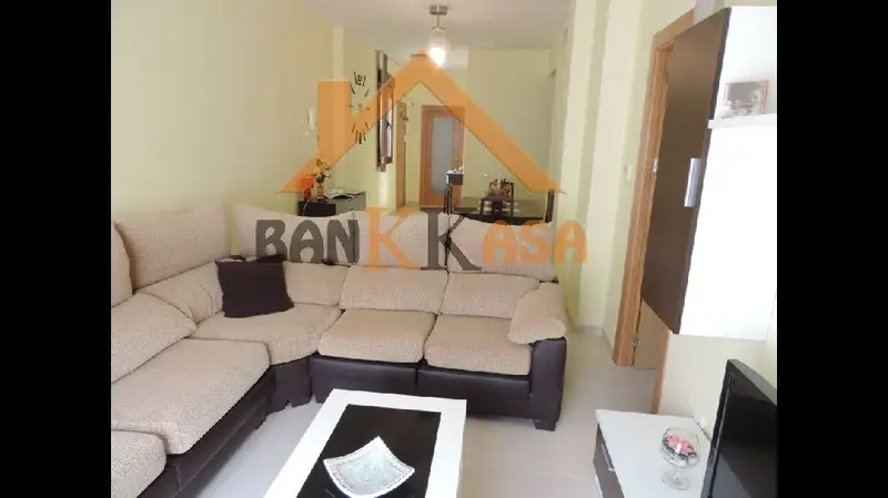 Venta Piso con jardin en Centro Dalias