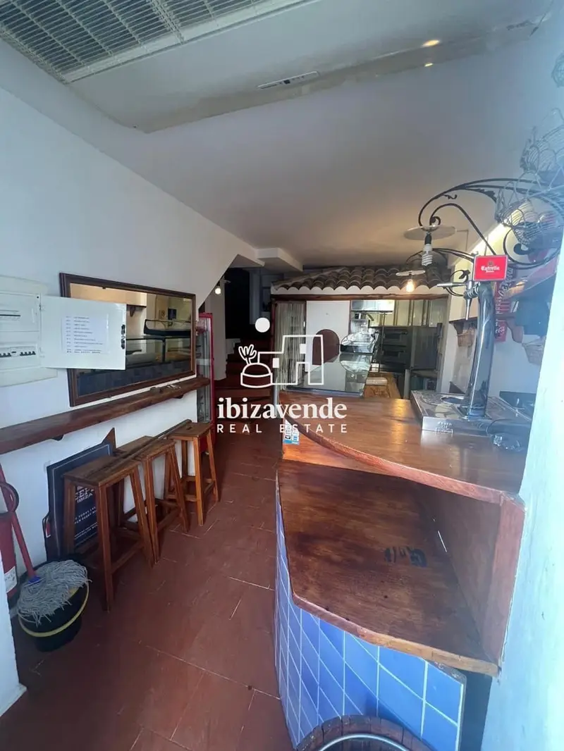 Local Comercial en Dalt Vila Ibiza Restaurante Pizzeria con Apartamentos