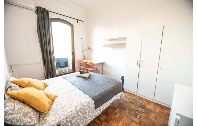 Habitacion en Exaimple Barcelona