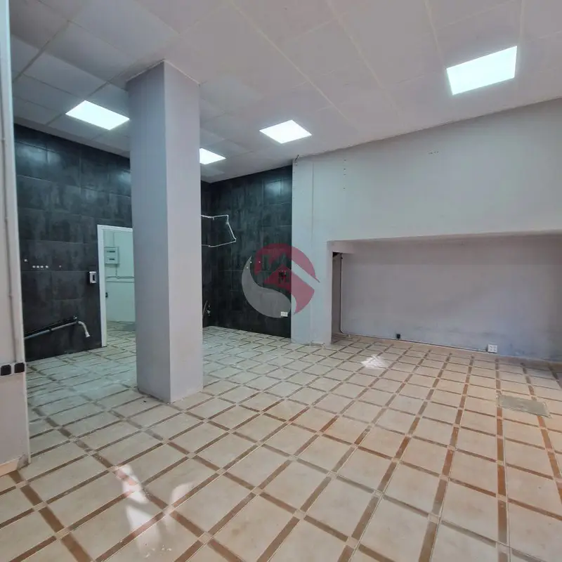 Venta Local Comercial Suárez Málaga 62m2 1 Dormitorio