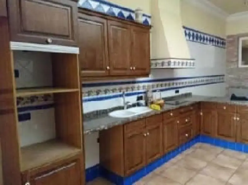 Villa de 7 dormitorios en Villarreal Castellón