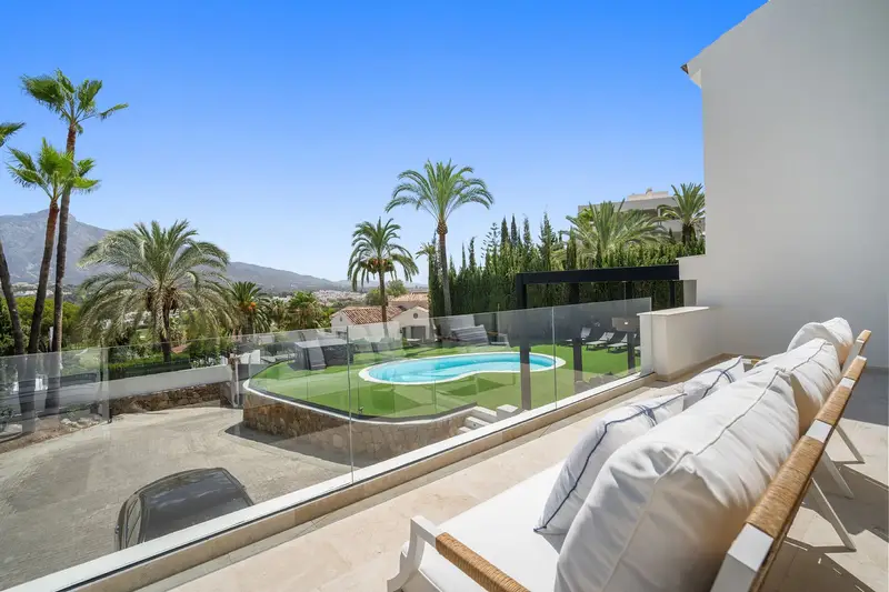 Villa Lujo 5 Dormitorios Nueva Andalucia