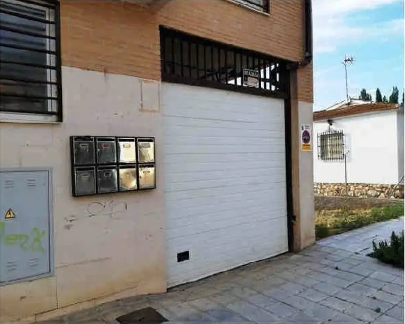 Garaje en venta en Cañizar
