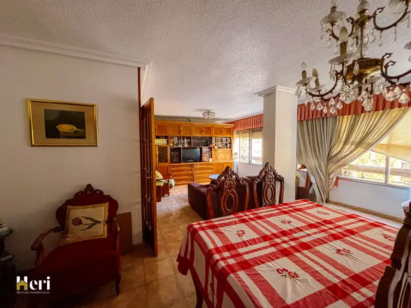 Venta Piso con Garaje en Centro Alicante