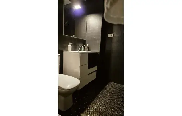 Rent a room of 200 m² in Málaga