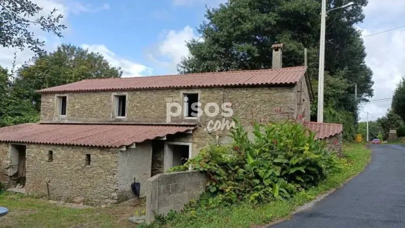 Chalet en Venta Mesia - Casa de Piedra para Reformar