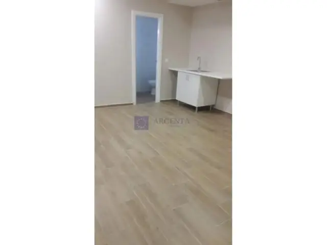 Venta Oficina Centro Caceres 65m2 1 Baño