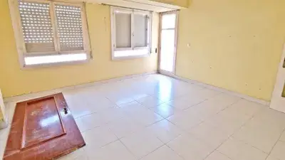 Piso en venta en Carrer de Aureliano Diaz, cerca de Avinguda del General Bañuls