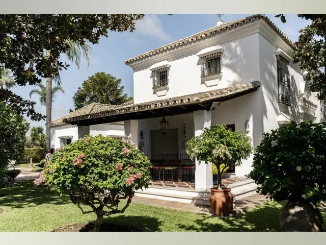 Casa Villa 5 Dormitorios Cortijo Blanco España