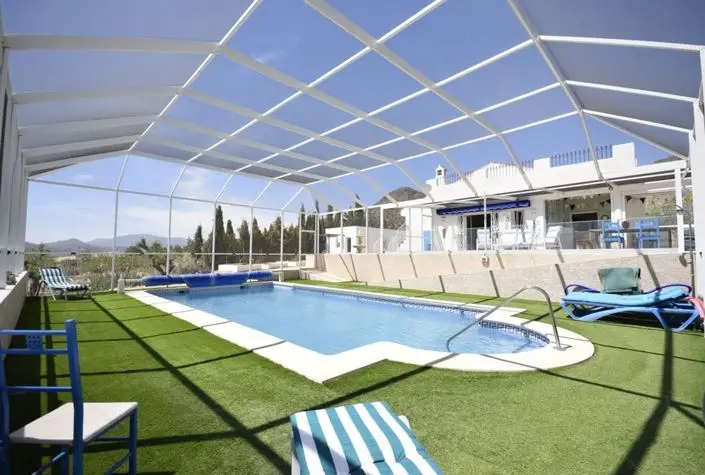 Villa de Lujo en Almeria 4 Dormitorios Piscina Sistema Solar