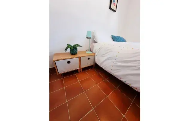 Habitacion con Baño Privado en Premia de Dalt Cerca de Barcelona