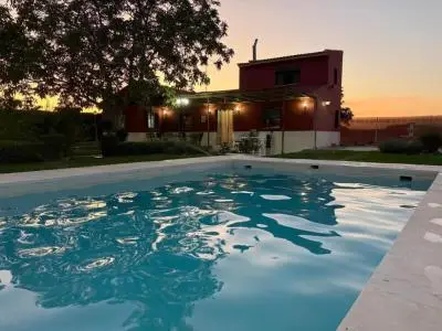Exclusiva casa de campo en la Vega de Antequera.