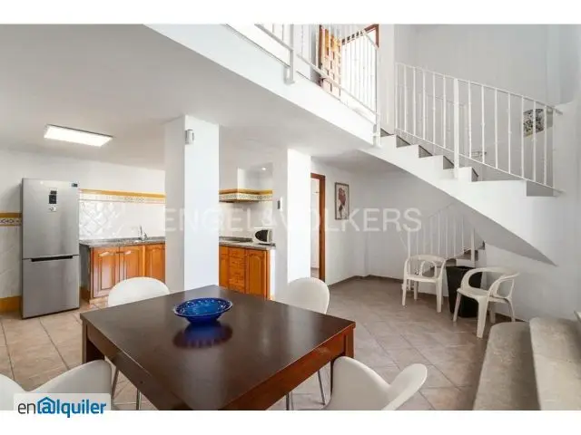 Alquiler casa terraza Oliva nova