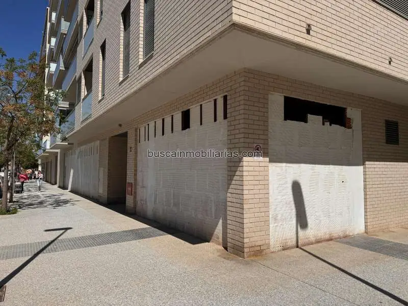 Locales Comerciales en Venta en Parque Venecia Zaragoza