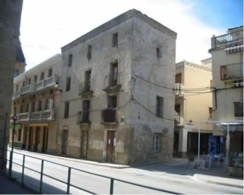 Piso en Venta en Ayerbe 60m2