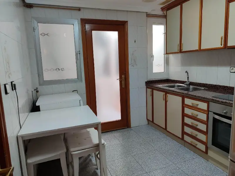 Venta Piso con calefacción en San Juan Almansa