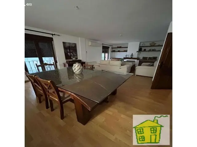 Piso en Venta Andujar Plaza de Toros 201m2 4 Dorm 2 Baños