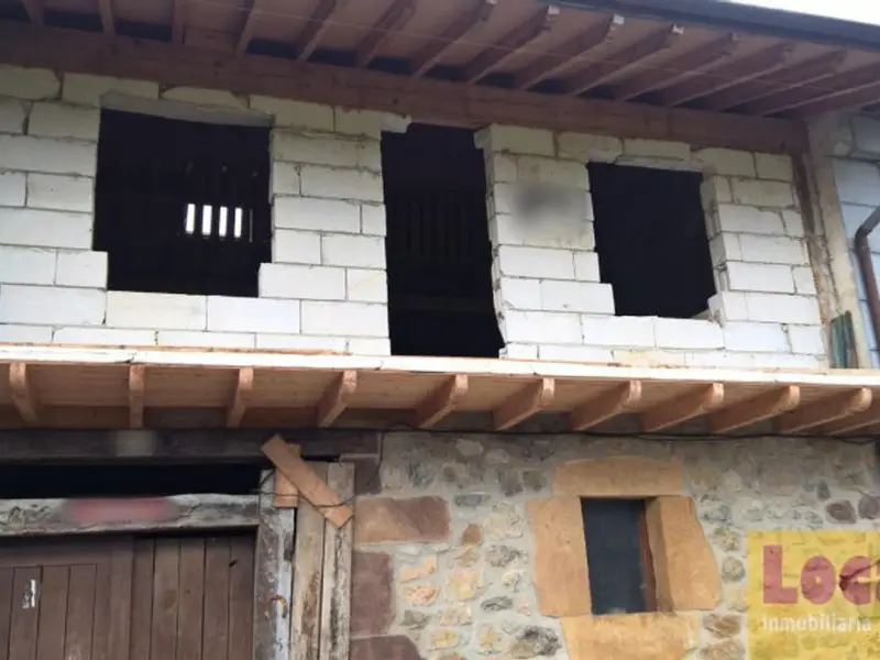 venta Chalet en La Cavada, Cantabria (SRD-X-809)- Globaliza