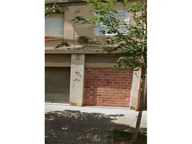 Local Comercial en Venta en Salto Girona