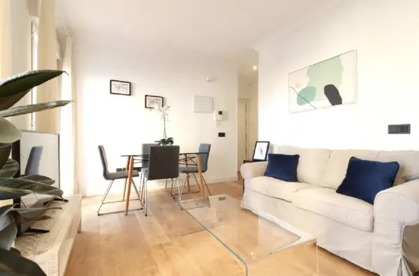 Apartamento en Madrid, Puerta del Ángel