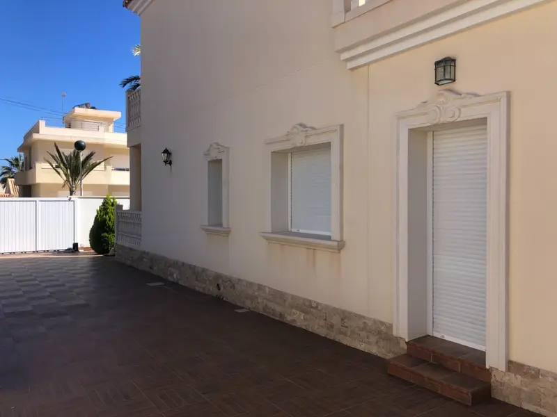 Villa de Lujo 4 Dormitorios Cabo Roig Orihuela Costa