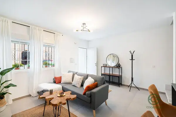Triplex Reformado en Aguadulce Almeria Cerca de la Playa
