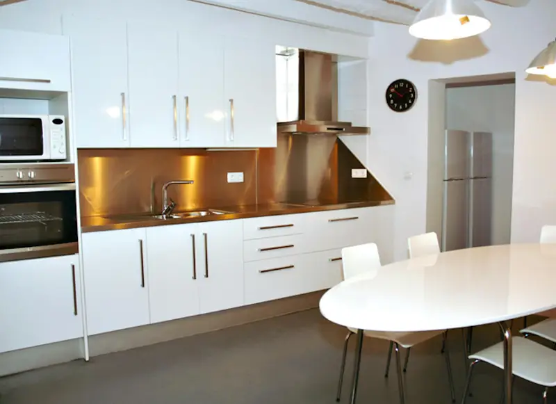 Habitacion Alquiler Alicante Chicas - Amueblada y Luminosa