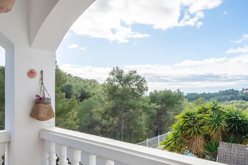 Casa en Venta en Canyelles con Jardin y Piscina