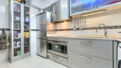 Piso en Venta Sagrada Familia Ortuella 3 Dormitorios Garaje Terraza