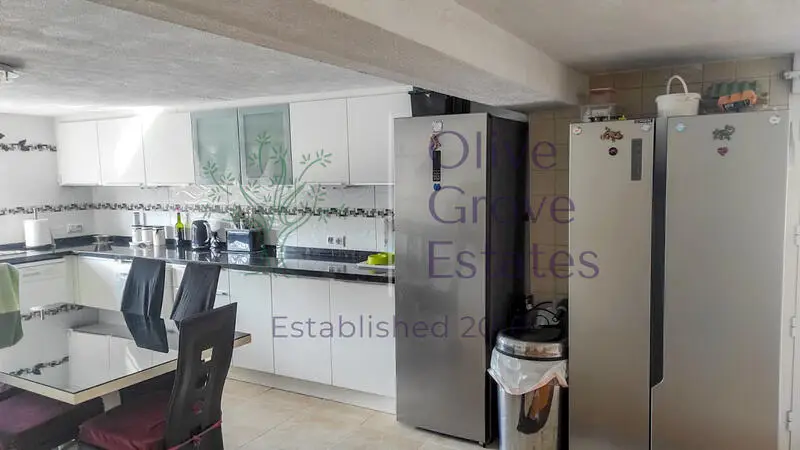 Chalet 6 Dormitorios Sax Alicante Piscina Privada