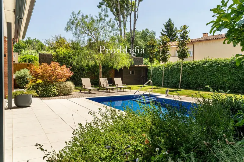 Casa 5 Habitaciones Sant Cugat Lujo Piscina Jardin