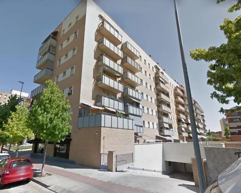 Garaje en venta en Barber"}}, del Vallès 13m²
