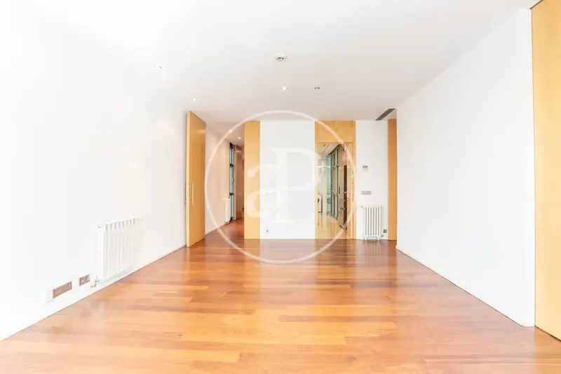 Piso en Paseo de Gracia 140m2 3 dormitorios 2 baños
