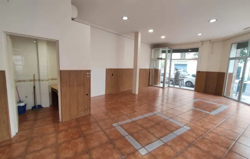 Local Comercial en Alquiler Elche - Esquina Calle Antonio Machado
