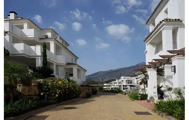 Apartamento en Alquiler Marbella 2 Dormitorios Aloha Nueva Andalucía