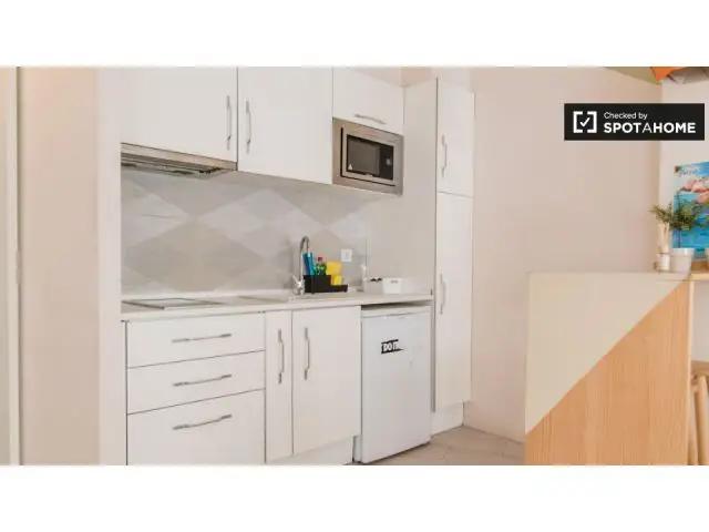 Estudio Moderno en Russafa Valencia